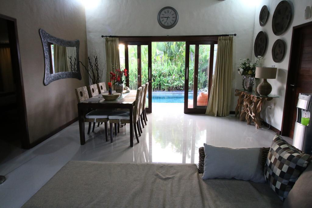 Exquisito Villa Dempasar Exterior foto